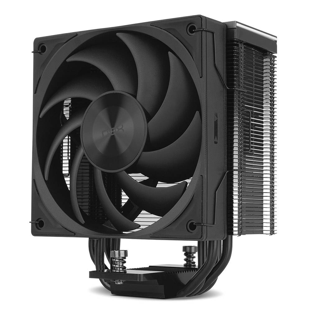 Cooler de computador preto com ventoinha e dissipador de calor