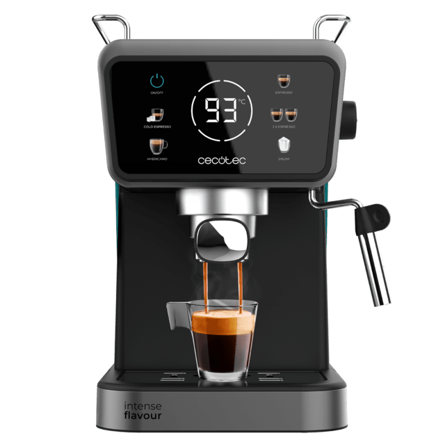 Máquina de café expresso com ecrã digital e café a ser servido numa chávena