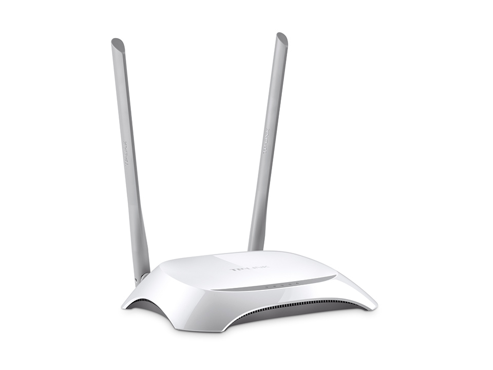 Router Wi-Fi branco TP-LINK com duas antenas externas cinzentas