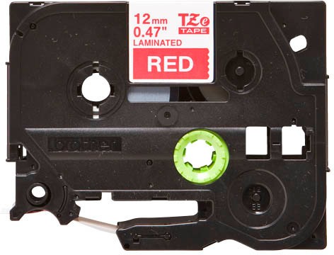 Fita de etiqueta laminada Brother TZ-Tape 12 mm vermelha com rolo interno verde em suporte preto