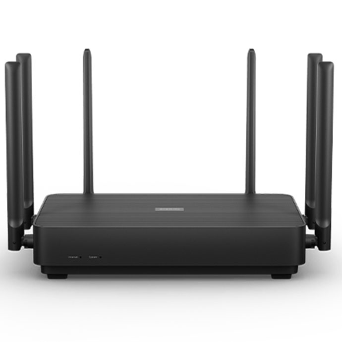 Roteador Wi-Fi preto com quatro antenas verticais