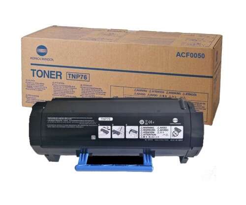 Toner preto TNP76 da Konica Minolta com caixa castanha.