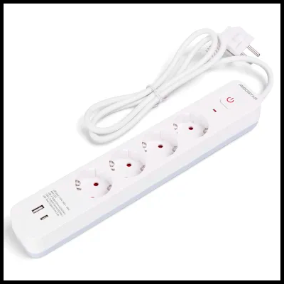 Extensão elétrica branca com quatro tomadas e duas portas USB