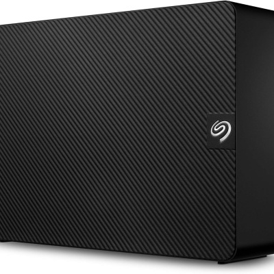 Disco rígido externo Seagate preto com textura diagonal e logótipo
