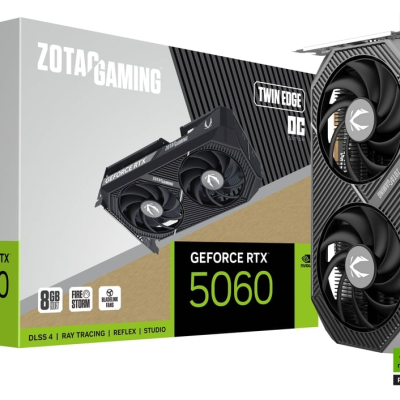 Placa gráfica ZOTAC GAMING GeForce RTX 5060 preto com duas ventoinhas ao lado da caixa do produto.