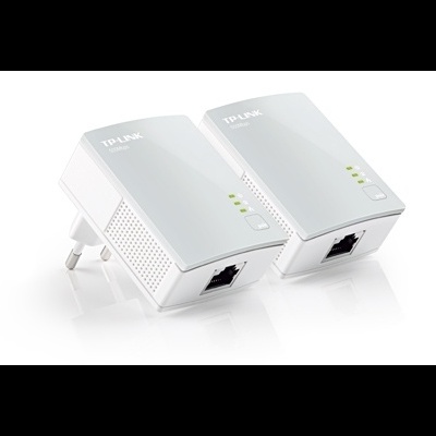 Adaptadores powerline TP-LINK brancos com LEDs e portas Ethernet
