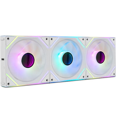 Três ventoinhas de computador brancas com luzes LED RGB coloridas montadas lado a lado