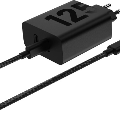Carregador de parede preto com cabo USB-C trançado