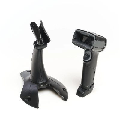 Scanner de código de barras preto com suporte em fundo branco