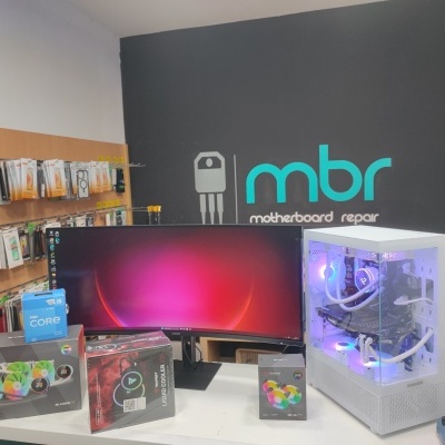 Pack&#x20;Gaming&#x20;Silver&#x20;&#x20;&#x7C;&#x20;PC&#x2B;Monitor