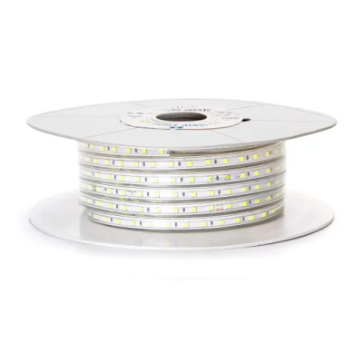 Rolo de fita LED branca com pequenos diodos LED amarelos