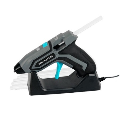 Pistola de cola quente cinzenta e preta com gatilho azul e suporte