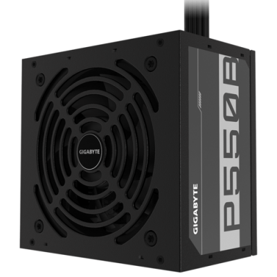 Fonte de alimentação GIGABYTE P550B preta com ventoinha
