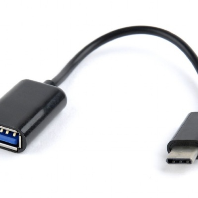 Cabo adaptador USB-C para USB 3.0 preto com cabo flexível