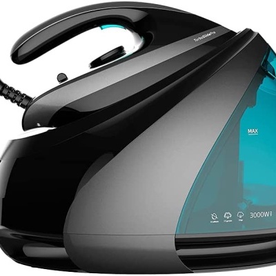 Ferro a vapor preto e cinza com depósito azul e texto TurboSlidePro 3000W 15Bar