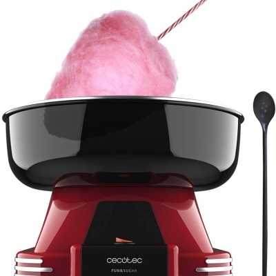 Máquina de algodão doce vermelho e preto com pau listrado e colher preta