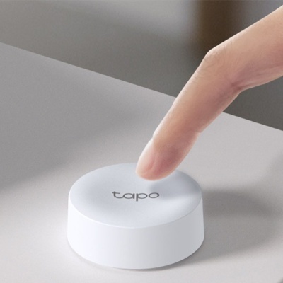 Botão branco com texto tapo e dedo para pressionar