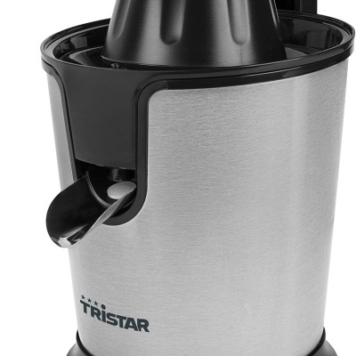 Espremedor de citrinos elétrico TRISTAR em aço inoxidável e plástico preto.