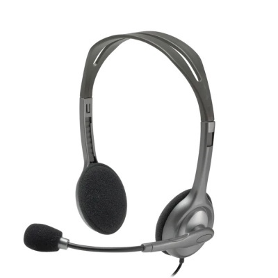 Auscultadores com microfone preto e cinzento em fundo branco