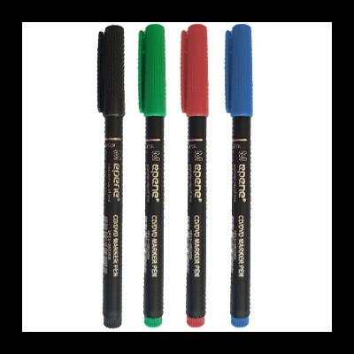 Quatro canetas marcadoras de giz liquido em várias cores.