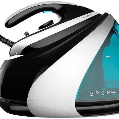 Ferro de engomar a vapor preto e cinza com depósito de água azul translúcido