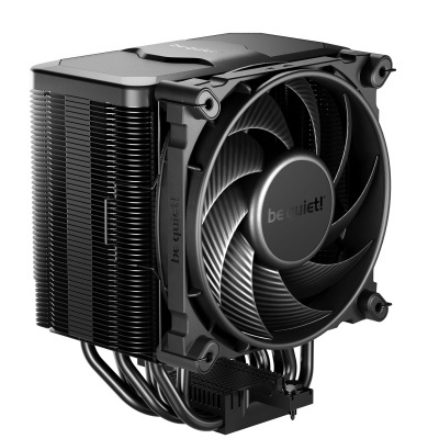 Cooler de computador preto com ventoinha e dissipador