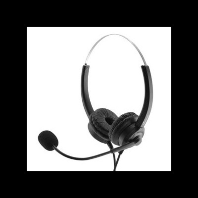 Auricular preto com microfone e cabo sobre fundo branco