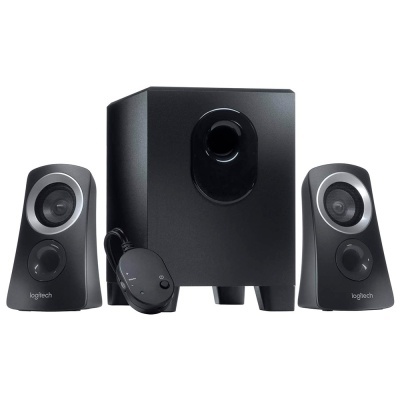 Conjunto de colunas Logitech pretas com subwoofer e controlo por cabo