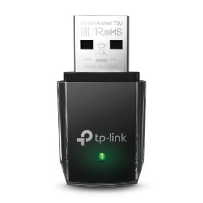 Adaptador USB tp-link preto com indicador LED verde e texto no metal