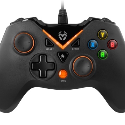 Comando de videojogo preto com botões coloridos e detalhes laranja