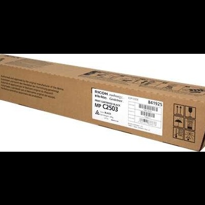 Caixa longa de papelão com etiqueta de toner preto Ricoh MP C2503