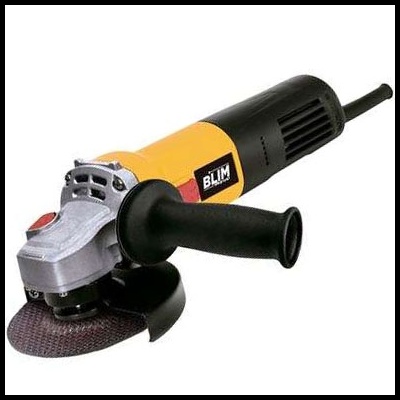 esmerilhadora elétrica amarela e preta com disco abrasivo e empunhadura