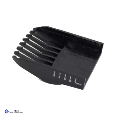 Pente de corte de cabelo preto com marcações de comprimento em milímetros