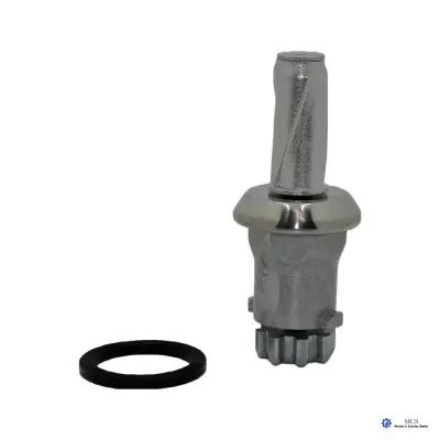 Peça metálica prateada com junta de borracha preta