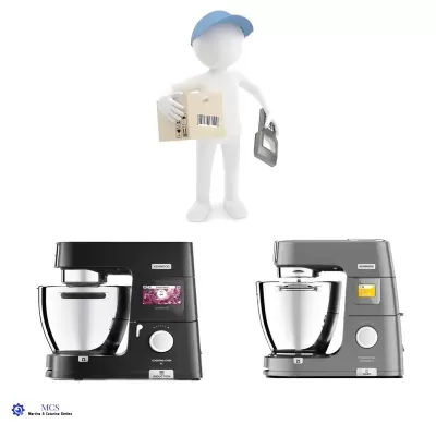 Duas batedeiras Kenwood Cooking Chef XL, preta e cinza, com tigelas metálicas e telas digitais