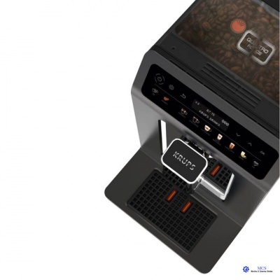 Máquina de café espresso KRUPS em aço inoxidável e plástico preto com painel táctil