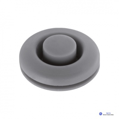 Peça circular cinzenta de material plástico ou borracha, com duas protuberâncias concêntricas, isolada em fundo branco