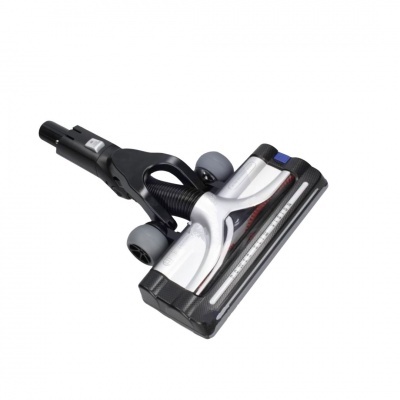 Escova de aspirador de pó preta e prateada com rodas cinzentas