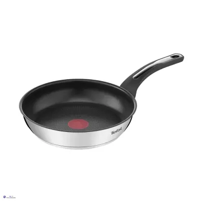 Frigideira Tefal antiaderente com base inox e pega preta