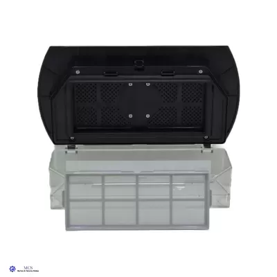 Filtro removível em aparelho preto com ventilações, fundo branco