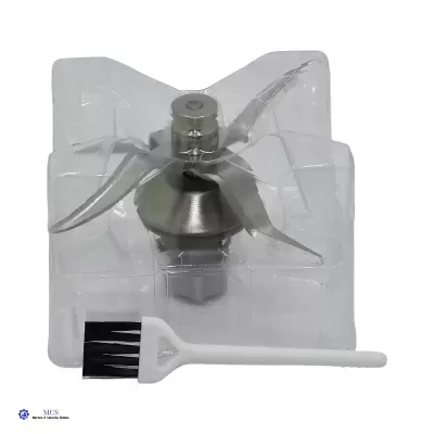 Lâmina de aço inoxidável com quatro lâminas curvas e pincel branco com cerdas pretas