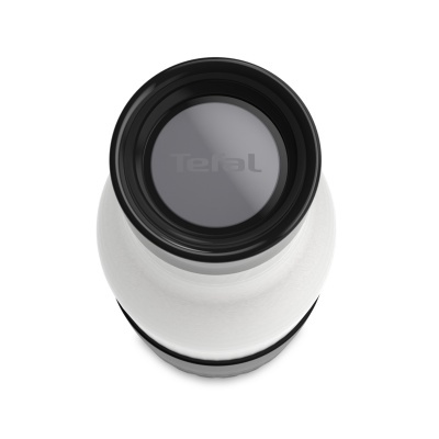 Recipiente térmico branco e preto da marca Tefal visto de cima.