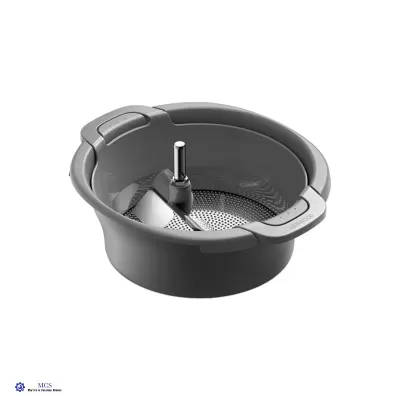 Tigela cinzenta com acessório metálico para ralar