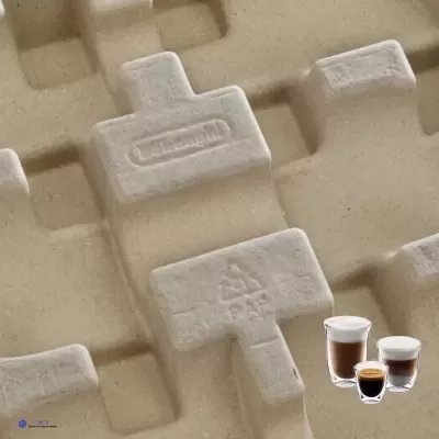 Embalagem de cartão reciclado para copos de café com símbolo PAP 21 e três copos de café em diferentes tamanhos