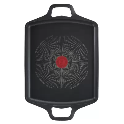 Tabuleiro retangular preto com padrão circular no centro e duas pegas