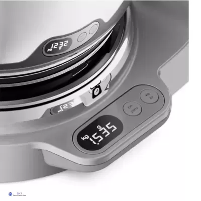 Balança digital de cozinha cinza com visor OLED e botões