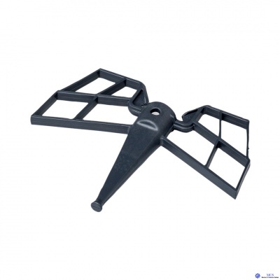 Objeto de plástico preto em fundo branco