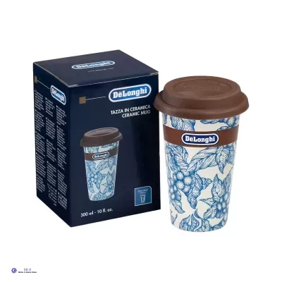 Copo de cerâmica DeLonghi com tampa castanha e padrão azul, ao lado da sua caixa