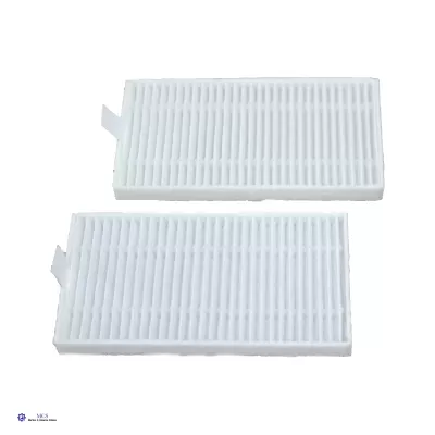 Dois filtros brancos retangulares com dobras regulares