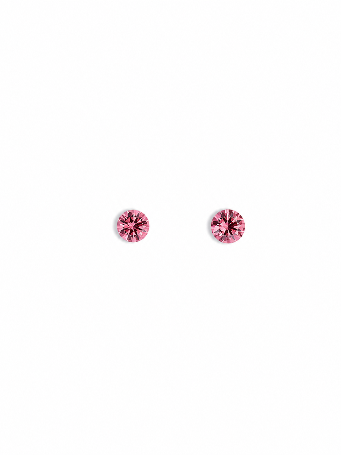 par de brincos com pedras rosa facetadas em fundo branco